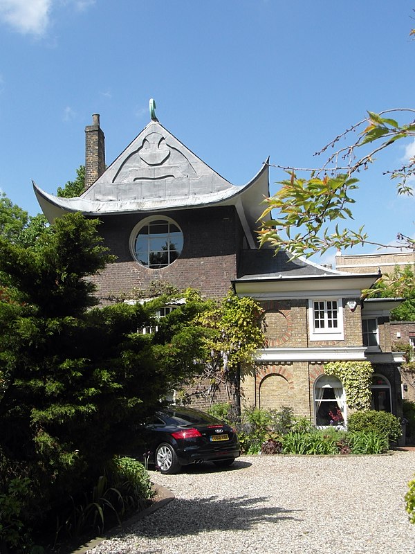 The Pagoda, built 1760