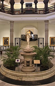Main lobby of the museum.