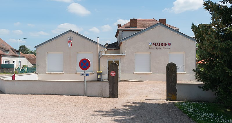 File:Town hall of Fourilles (1).jpg