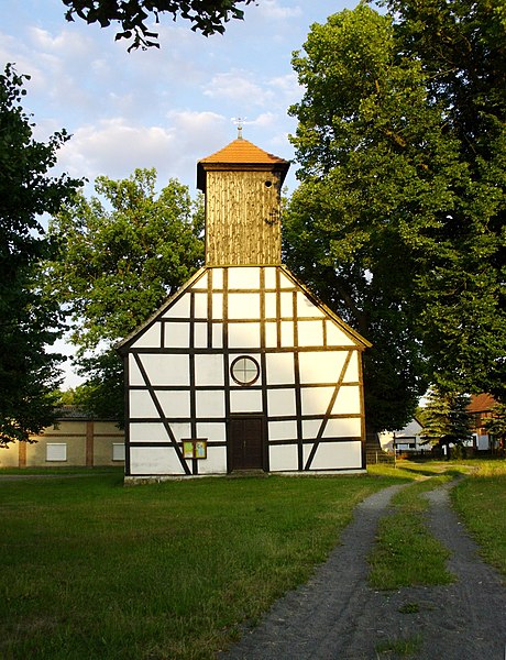 File:Tramnitz Kirche.jpg