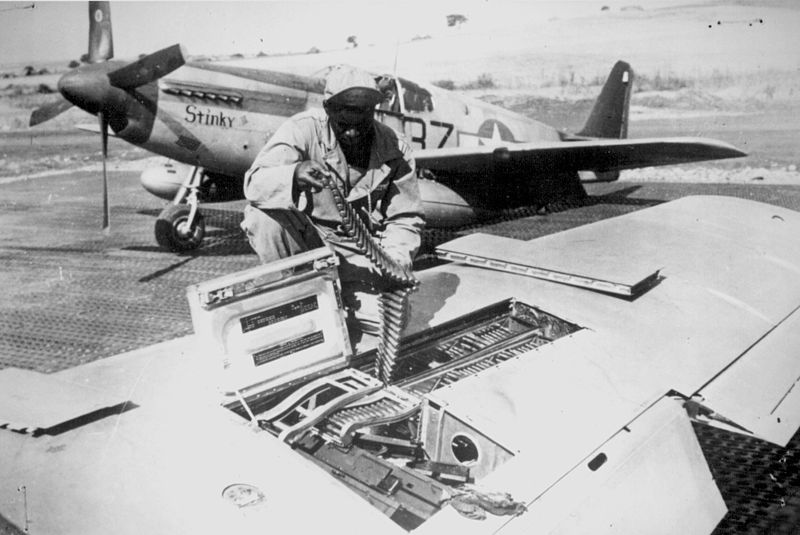 File:Tuskeegee reload P-51.jpg