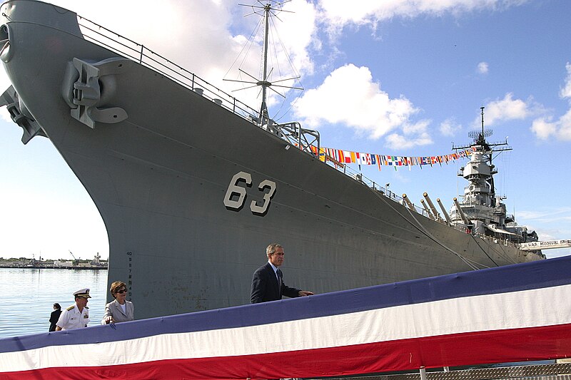 File:US Navy 031023-N-3228G-003 President George W. Bush and First Lady Laura Bush arrive with Commander U. S. Pacific Command, Adm. Thomas B. Fargo, aboard the retired battleship Missouri (BB 63).jpg