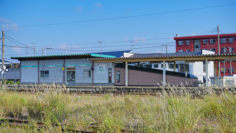 File:Ugo-Ushijima Station 20190930b.jpg