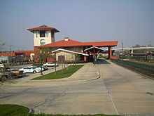 Looking at the Bus Terminal Union Station Meridian MS 3.JPG