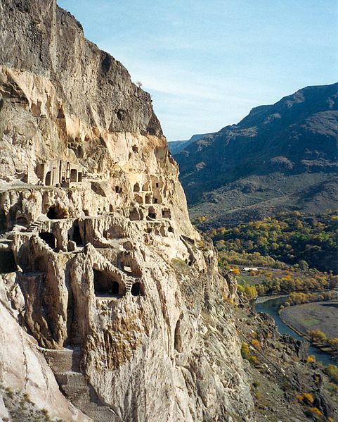 File:Vardzia.jpg