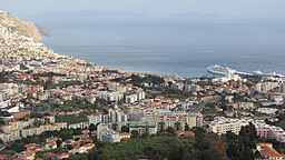 Viewpoint over Funchal, Madeira - Jan 2012 - 01.jpg