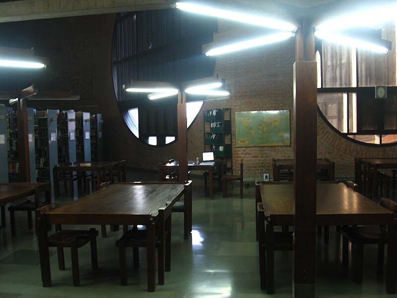 File:Vikram Sarabhai Library Reading Room.JPG