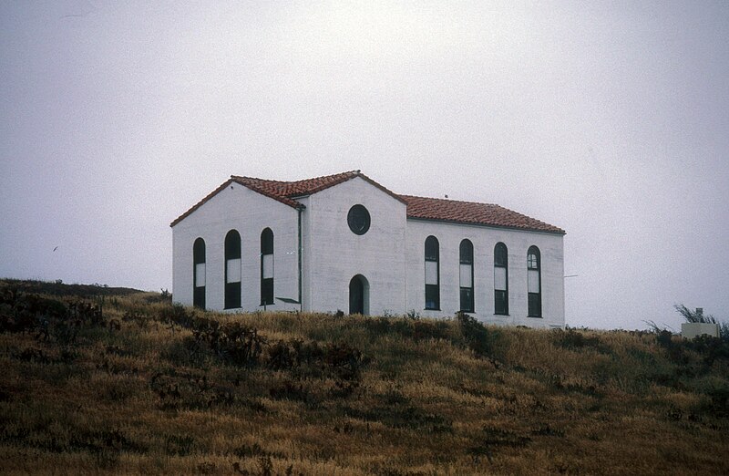 File:WATER TOWERS, ANACAPA ISLAND, CHANNEL ISLANDS N.P..jpg