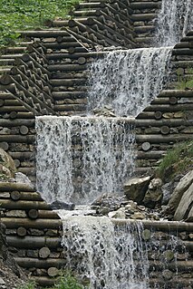 Als Wildbach- oder Wildwasserv