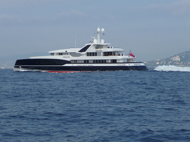 File:Yacht Predator.JPG