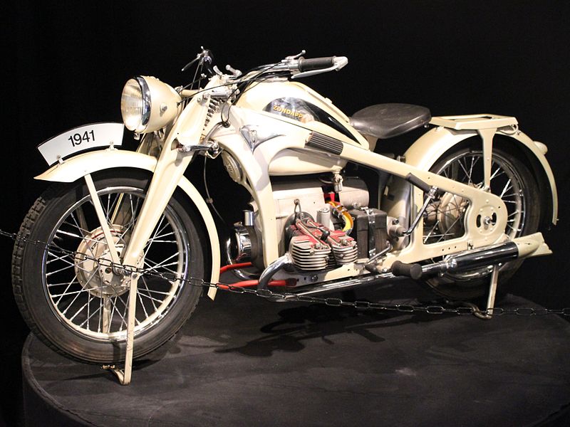 File:Zündapp-Motorrad Museum Industriekultur Nürnberg.jpg