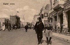 An Italian Carabiniere and an Arabic Zaptie patrolling in Tripoli, 1914. Zaptie, Arabien.jpg