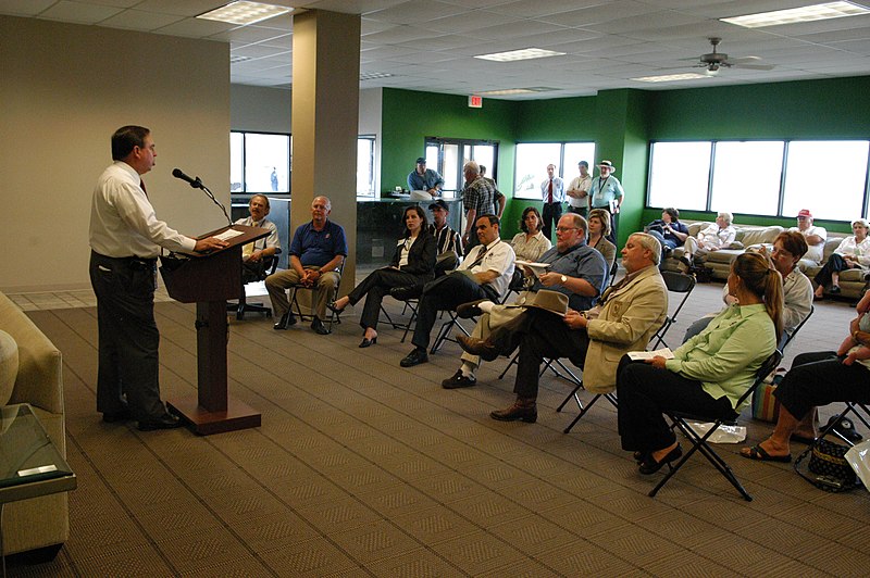 File:(Hurricane Katrina) Mobile, Ala., May 3, 2006 - FEMA Deputy Federal Coordinating Officer Jesse Munoz addresses a press conference at the conclusion of today's public display of the - DPLA - 0727c1c489429089e9a4ee6a3c83e799.jpg