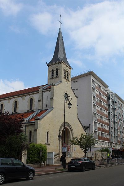 File:Église St Charles Borromée Joinville Pont 2.jpg