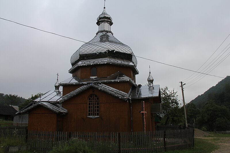 File:Церква в с.Сукіль.jpg