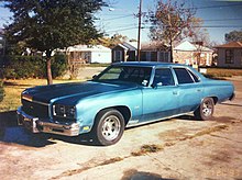 1976 Chevrolet Impala with aftermarket metallic blue paint 2014-02-15 12-57.jpg
