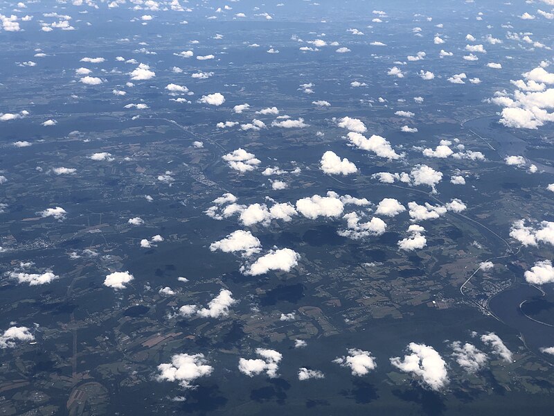 File:2022-09-09 17 35 05 UTC minus 4 Aerial view centered on the border of Miller Township and Oliver Township in eastern Perry County, Pennsylvania.jpg