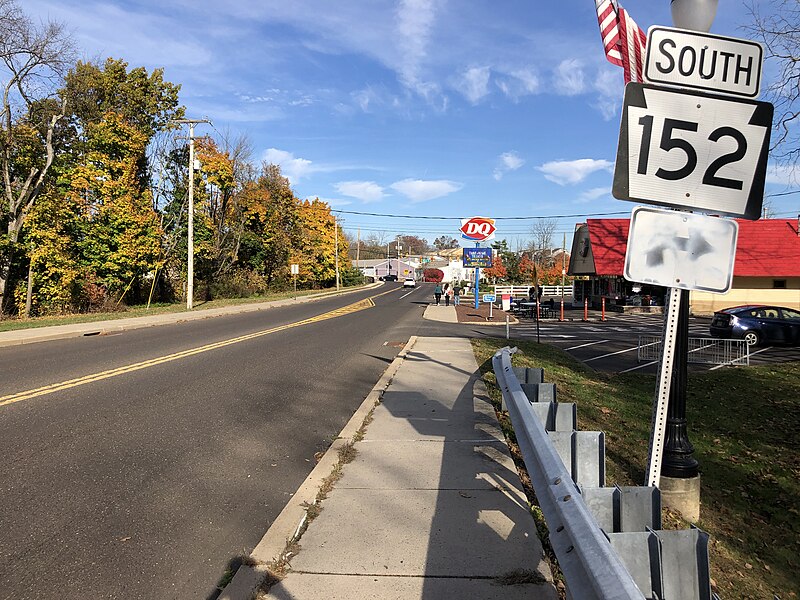 File:2022-10-30 15 25 08 View south along Pennsylvania State Route 152 (Constitution Avenue) just south of Spruce Street in Perkasie, Bucks County, Pennsylvania.jpg