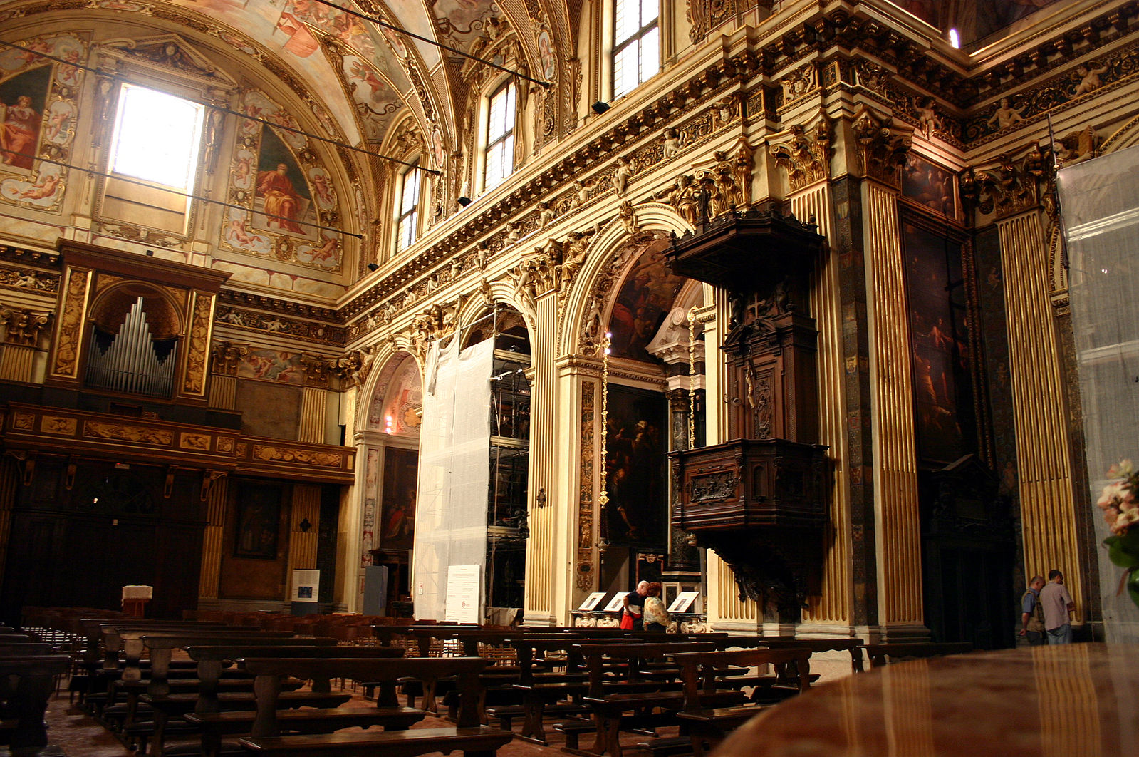 Sant'Antonio Abate, Parma. Итальянская Церковь. Сан пере дел Бургал монастырь.