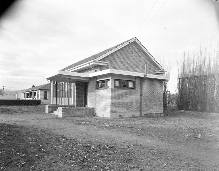 File:7442 Young Farmers' Club Memorial Hall.jpg