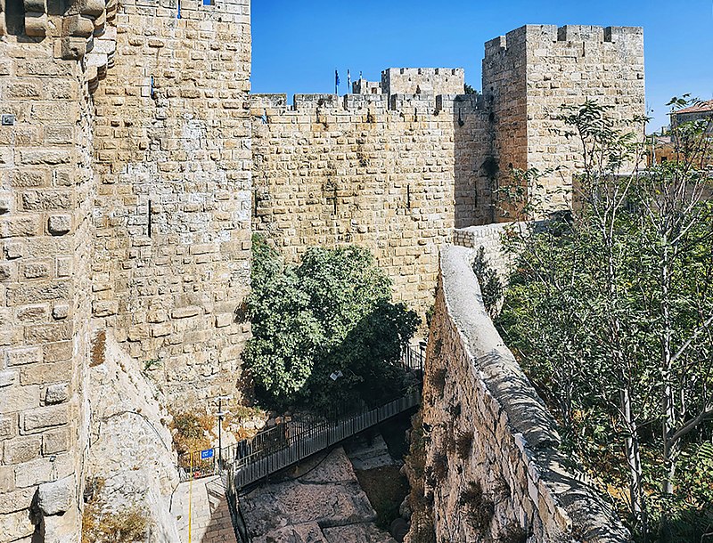 טיילת החומות בירושלים