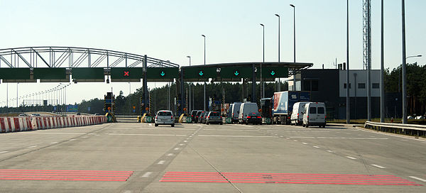 Tarnawa toll plaza