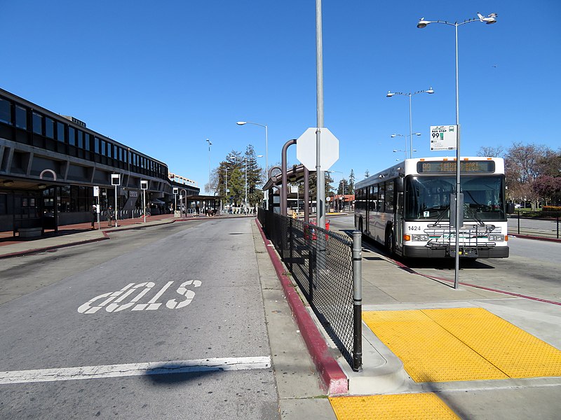 File:AC Transit route 99 bus at Hayward station, March 2018.JPG