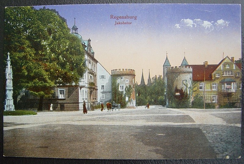 File:AK - Regensburg Jakobstor - um 1910.jpg