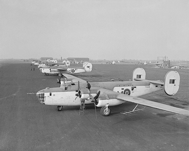 File:American Aircraft in Royal Air Force Service 1939-1945- Consolidated Model 32 Liberator. CH18035.jpg