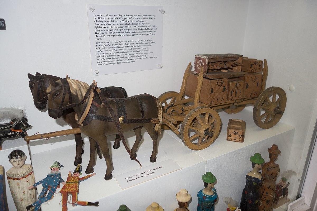 antique toy horses