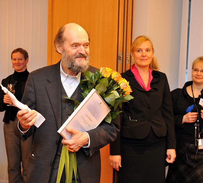 File:Arvo Pärt, 2011.jpg
