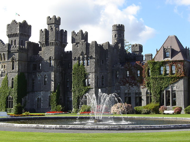 File:Ashford Castle, County Mayo.jpg