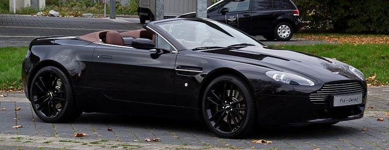 File:Aston Martin V8 Vantage Roadster (Facelift) – Frontansicht (4), 26. Oktober 2012, Düsseldorf.jpg