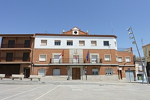 Ayuntamiento de Añover de Tajo.jpg