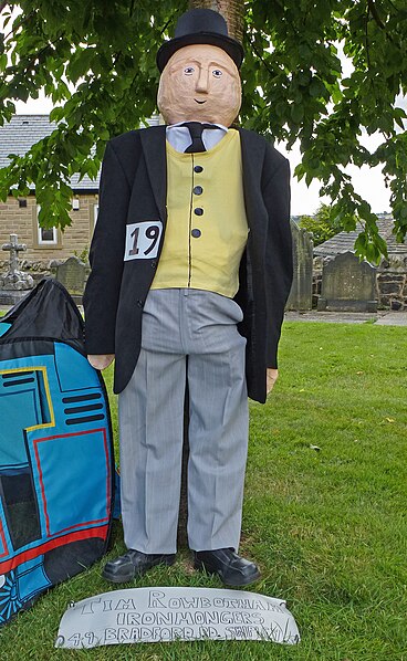 File:Baildon Scarecrow Festival 2013 19.jpg