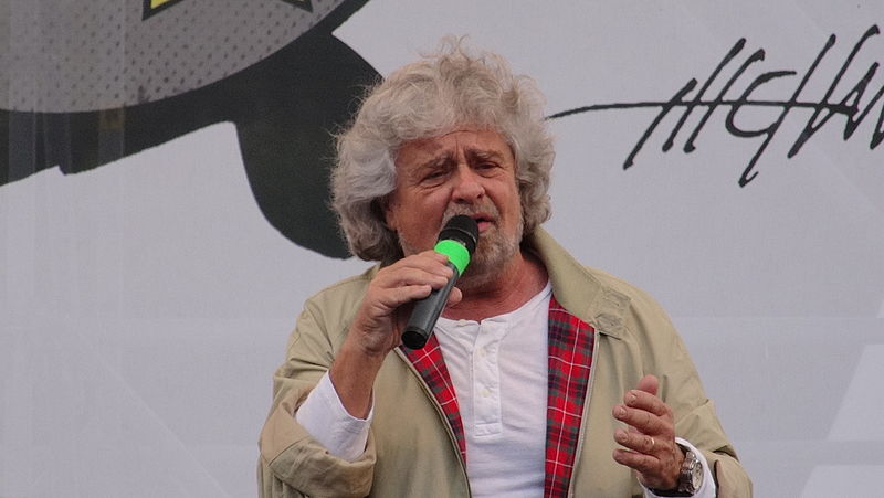File:Beppe Grillo a San giovanni in laterano 23 maggio 2014 9.JPG