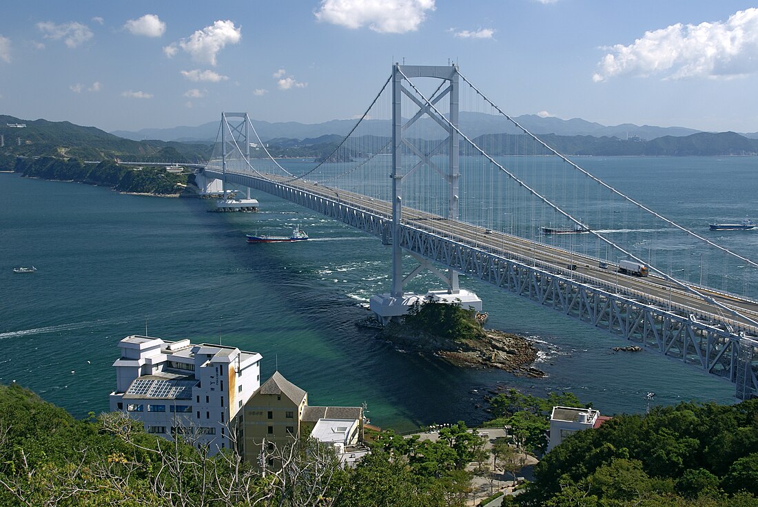 大鳴門橋