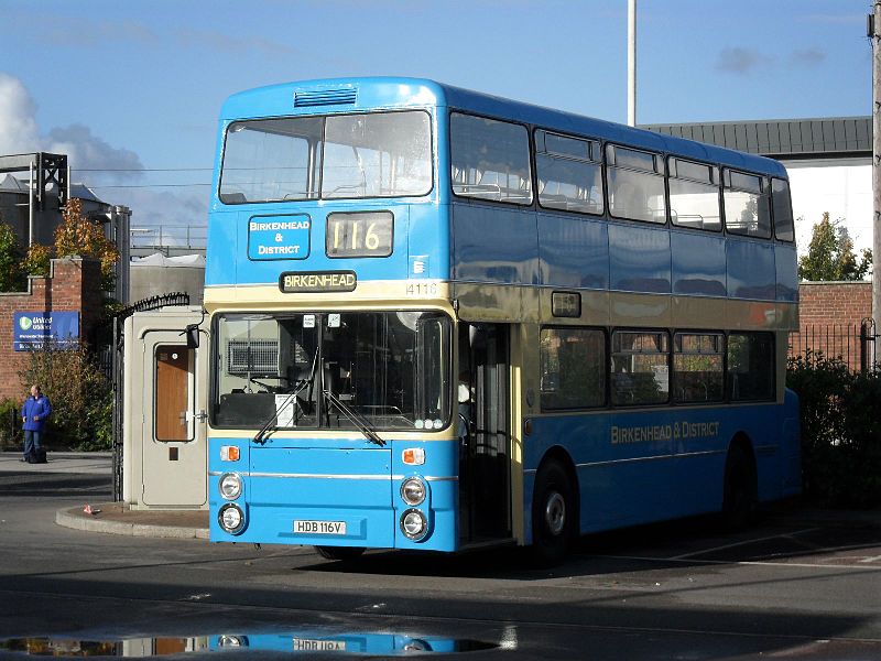 File:Birkenhead & District bus 4166 (HDB 116V), 2009 Wirral Bus & Tram Show.jpg