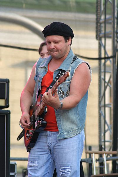 File:Blues Festival Suwałki 2009 - The Road Band 06.jpg