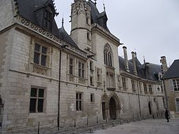 Bourges, Palais Jacques-Cœur 01.jpg