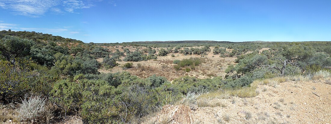 Boxhole crater