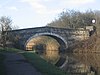 Jembatan di atas Leeds dan Liverpool Kanal - geograph.org.inggris - 330982.jpg