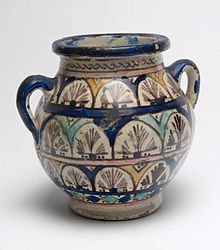 فخارصناعته من طين 220px-COLLECTIE_TROPENMUSEUM_Pot_van_geglazuurd_aardewerk_TMnr_5683-31