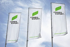 COMPO EXPERT flags.jpg