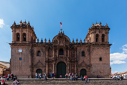 Cómo llegar a Catedral Basílica De La Virgen De La Asunción en transporte público - Sobre el lugar