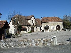 Centre du village vue 2.JPG