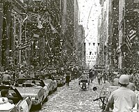 August 13, 1969: Chicago ticker-tape parade for the crew of Apollo 11 Chicago Welcomes the Apollo 11 Astronauts (9457411063).jpg