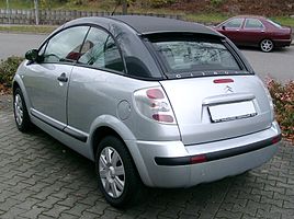 Citroën C3 Pluriel circa 2007 with roll-back textile roof and removable rigid sidebars[48]