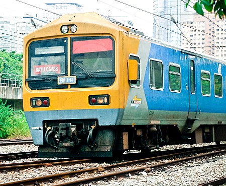 ไฟล์:Class 81 KTM EMU 14 Komuter train, KL sentral Kuala Lumpur.jpg