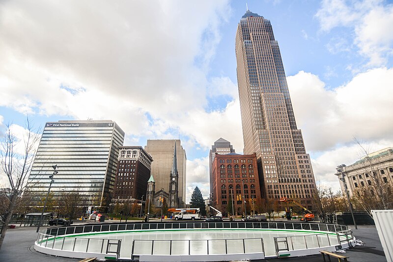 File:Cleveland Public Square (30398507813).jpg